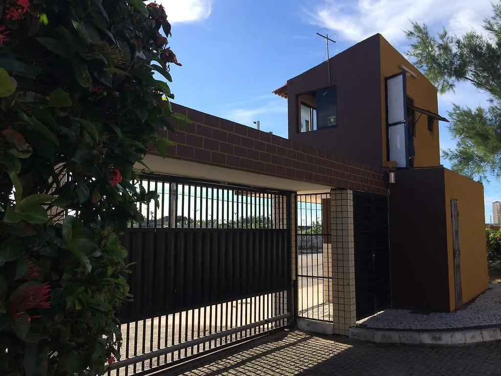 Apartamentos Praia Do Futuro Prox Chico Do Caranguejo Fortaleza  Brasil