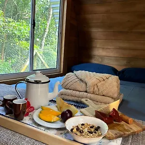 https://glamping-cabanas-do-estaleiro.santa-catarina-brasil.com